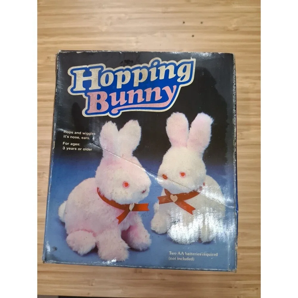 Vtg 1980s Hopping Bunny with Box! Battery Operated Animated Pink non-working